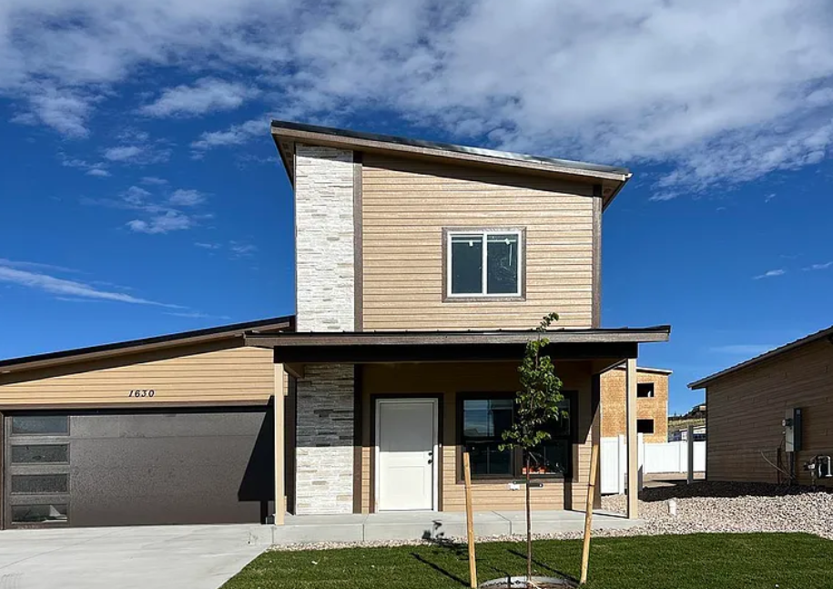 Property main image
